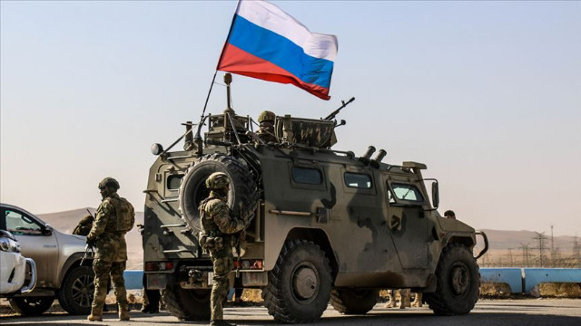 Rusya Suriye'de üs sayısını artırıyor