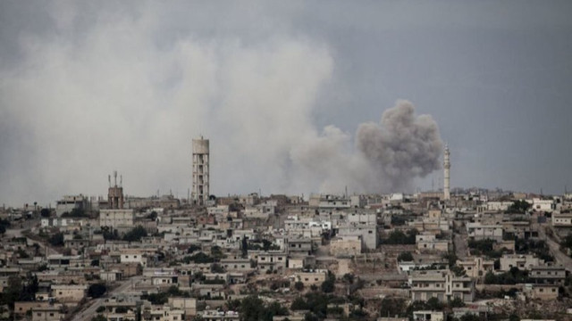 Rusya ve Esed rejiminden İdlib'e hava saldırıları!