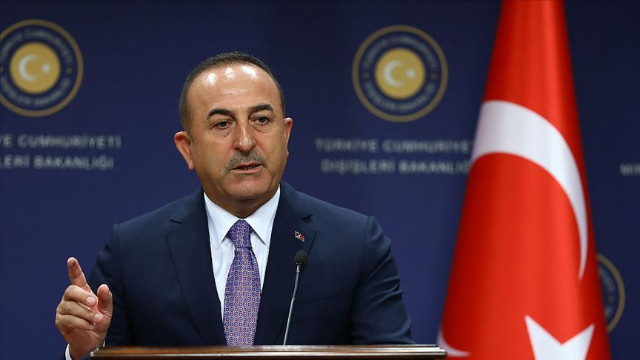 Dışişleri Bakanı Çavuşoğlu: Bir ülkeyi tehdit etmek doğru mu?
