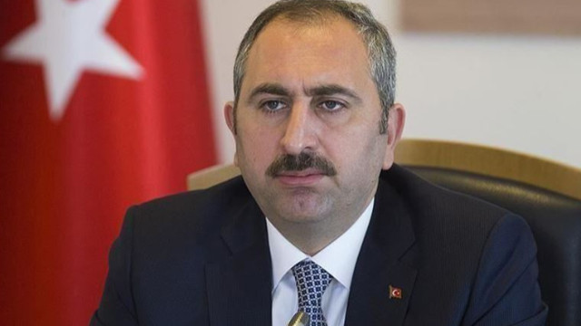 Adalet Bakanı Gül'den mesaj