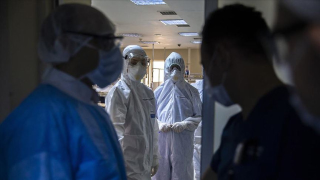 Koronavirüs vakaları… Tedaviler 'acil hal' kapsamına alındı