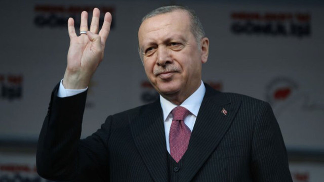 Cumhurbaşkanı Erdoğan, Nuh Peygamber Üs Bölgesi'ndeki askerlerin bayramını kutladı