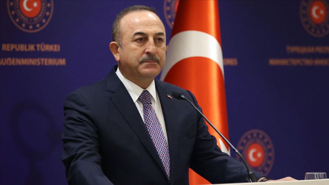Dışişleri Bakanı Çavuşoğlu: Ateşkes için Ermenistan'ın çekilmesi gerekiyor