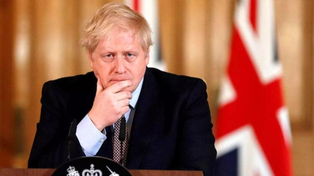 İngiltere Başbakanı Johnson: Yoğun bakım üniteleri çok büyük risk altında