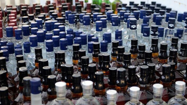 O ilde 1640 litre sahte içki ele geçirildi