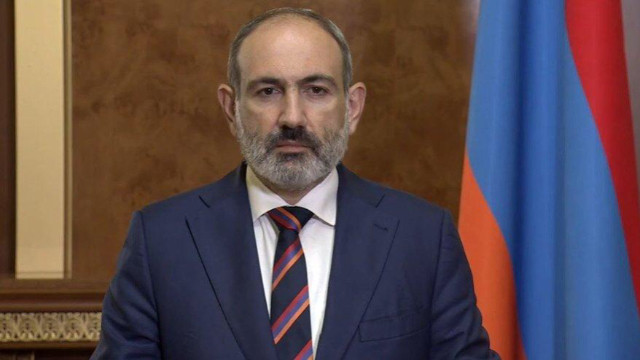 Ermenistan ordusu hükümetin istifasını istedi