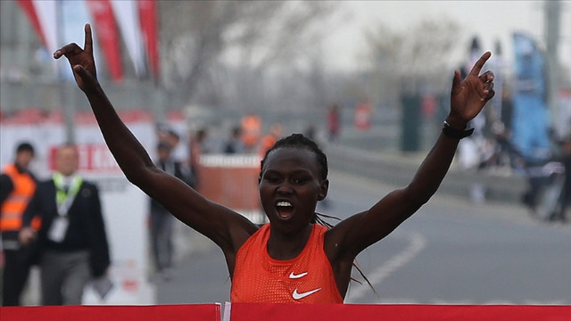 İstanbul Yarı Maratonu'nda dünya rekoru kırıldı