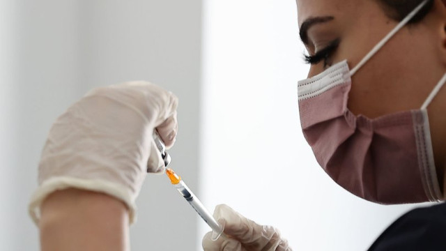 BioNTech aşısı için ikinci doz randevusu alanların randevusu korunacak
