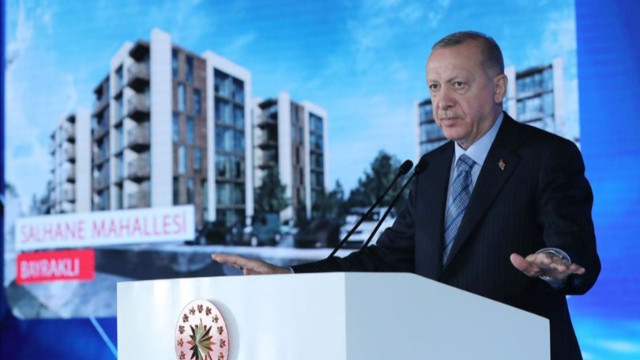 Cumhurbaşkanı Erdoğan: İzmir'de depremzedelerin yaralarını sarmak için gece gündüz çalıştık