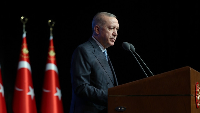 Erdoğan: Biz kesinlikle işçimizi zora sokmayacağız