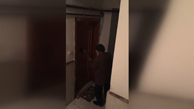Kiracısının oturduğu evin kapısını baltayla kıran ev sahibinin oğlu tutuklandı