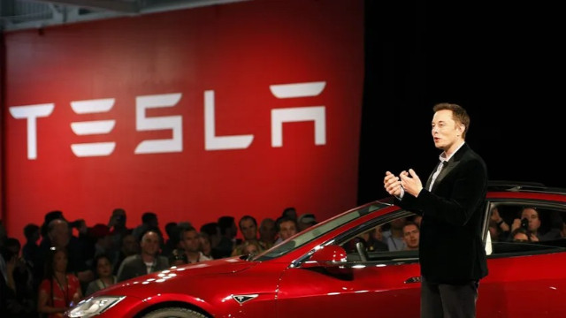Elon Musk: Yeni Tesla fabrikaları milyarlarca dolar kaybetti