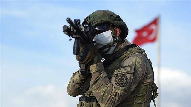 PKK'ya ağır darbe: İki operasyon bölgesinde 20 terörist öldürüldü!