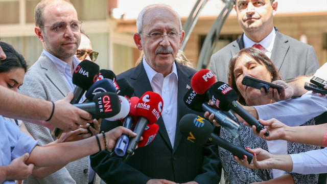 Kılıçdaroğlu bu kez de 28 Şubat mağduruyla helalleşti: Bir hata yaptık ve telafi edilmesi lazım