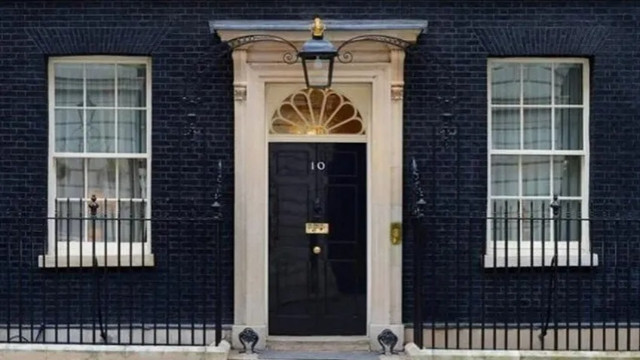 İngiltere'de başbakanlık koltuğu için yarışacak adaylar belli oldu