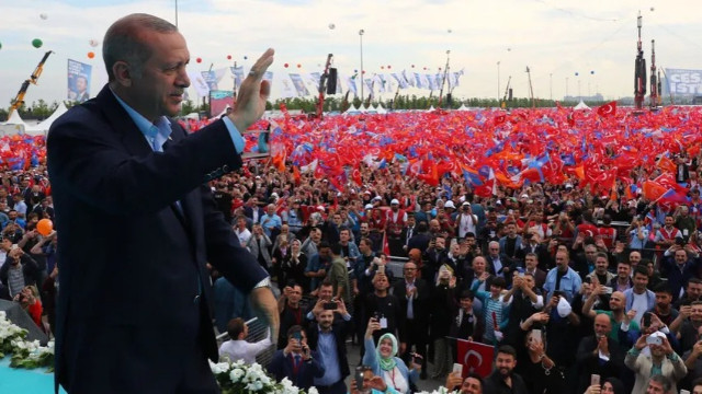 Cumhurbaşkanı Erdoğan'dan AK Parti kurucularına mektup: Yeniden zafere ulaştırmakta kararlıyız