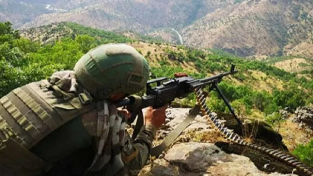 4 PKK'lı terörist öldürüldü