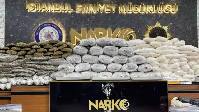 İstanbul'da 367 kilo 450 gram uyuşturucu ele geçirildi