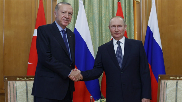 Cumhurbaşkanı Erdoğan, Putin ile görüştü: İkili ilişkiler ve Ukrayna'daki savaş ele alındı
