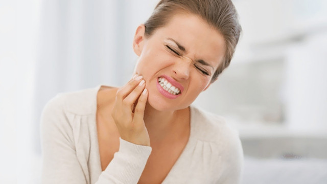 Tedavi edilmeyen diş iltihabında büyük risk: 72 saatte ölüme götürüyor