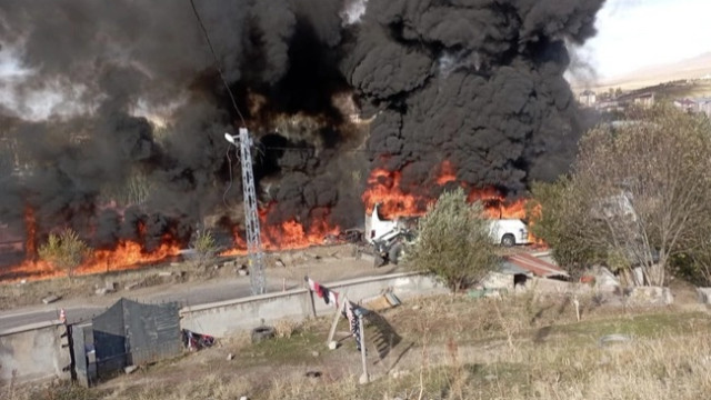 Ağrı’da yolcu otobüsü tanker ile çarpıştı: Çok sayıda kişi hayatını kaybetti