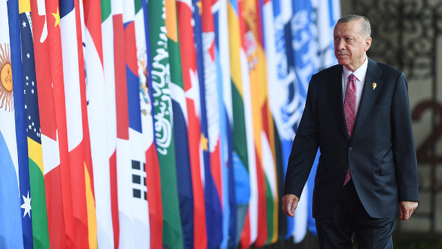 Cumhurbaşkanı Erdoğan'dan yeni kriz uyarısı: Acil harekete geçmeliyiz