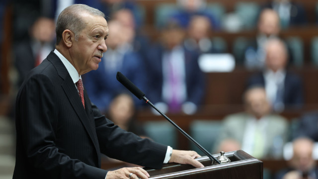 Cumhurbaşkanı Erdoğan'dan kara harekatı mesajı: Uygun vakitte teröristlerin tepesine bineceğiz
