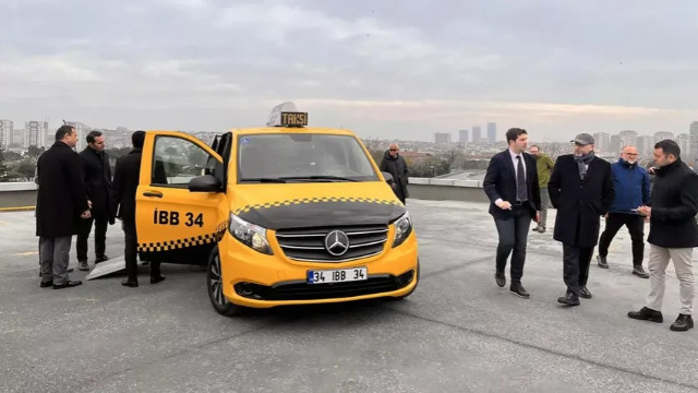 İmamoğlu duyurdu: İstanbul'da 2 bin 125 yeni taksi hizmette