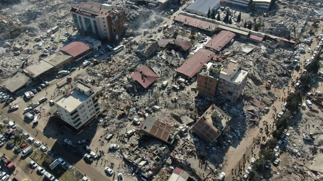 AFAD: Deprem 500 atom bombasının yarattığı etkiye sahip