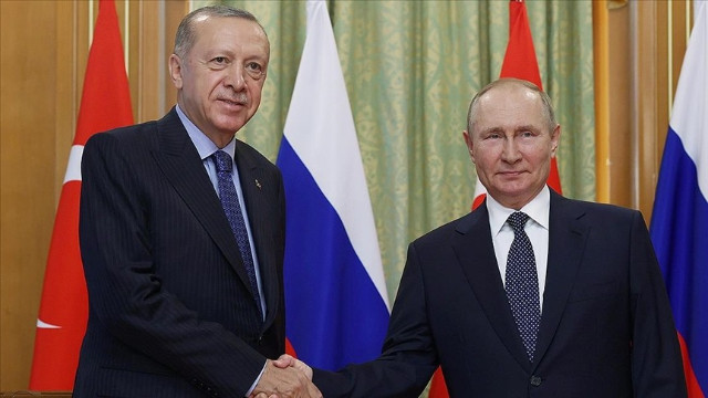 Akkuyu Nükleer Güç Santrali'ne ilk yakıt! Cumhurbaşkanı Erdoğan ve Putin'den mesajlar