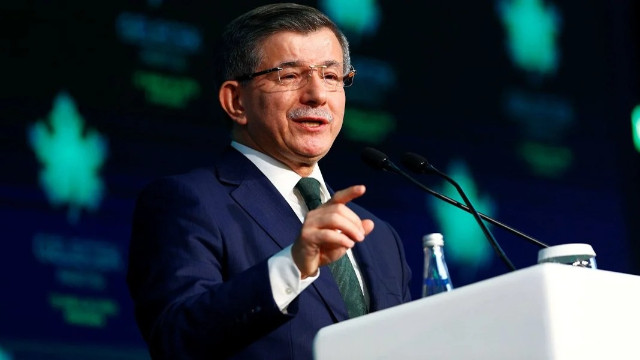 Ahmet Davutoğlu: 14 Mayıs'ta tek tweet atacağım