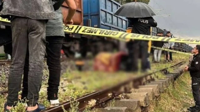 Adana'da trenin çarptığı 16 yaşındaki çocuk öldü