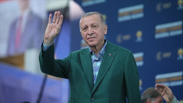 Cumhurbaşkanı Erdoğan Millet İttifakı'na yüklendi: Ya eser siyaseti ya da yıkım siyaseti