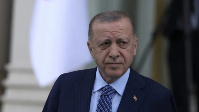 Cumhurbaşkanı Erdoğan'dan 14 Mayıs mesajı: Hayatımız pahasına istiklâl ve istikbalimize sahip çıkarız