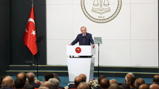 Erdoğan: Bu seçim eski sistem tartışmasına son noktayı koydu