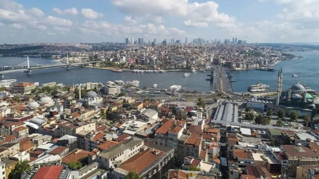 Bakan Özhaseki'den İstanbul açıklaması: 600 bin bina olası bir depreme dayanmaz, ilk etapta yıkılır