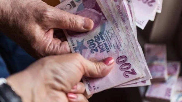 AK Parti’den emekli maaşlarına ilişkin açıklama