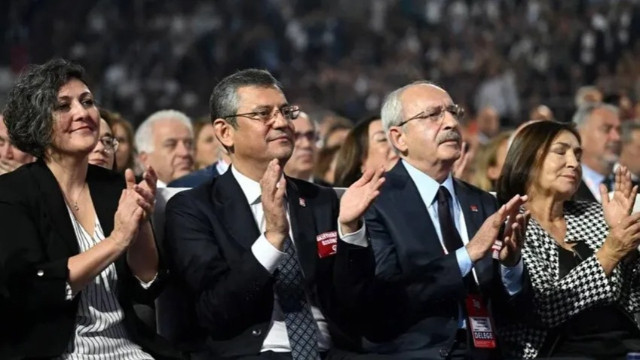 CHP'de Kılıçdaroğlu dönemi sona erdi: Yeni genel başkan Özgür Özel oldu