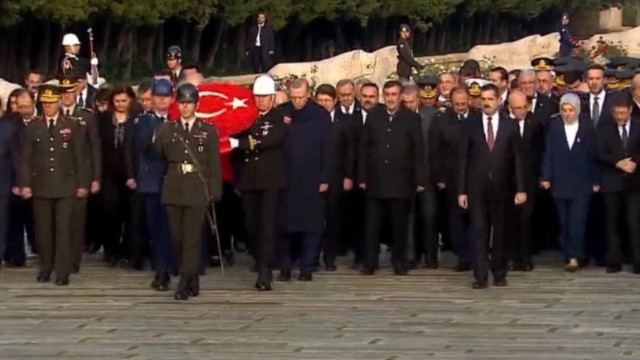 Anıtkabir'de 10 Kasım töreni: Cumhurbaşkanı Erdoğan ve devlet erkanı Anıtkabir'de