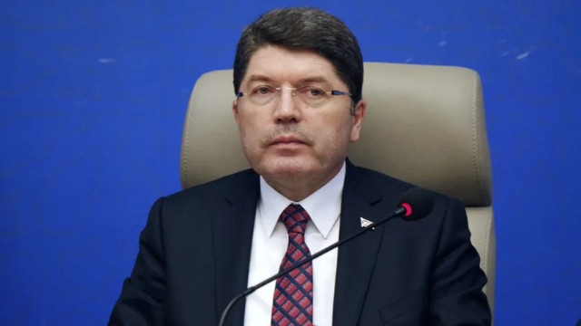 Adalet Bakanı Yılmaz Tunç: Tüm partiler sandıklara sahip çıksın