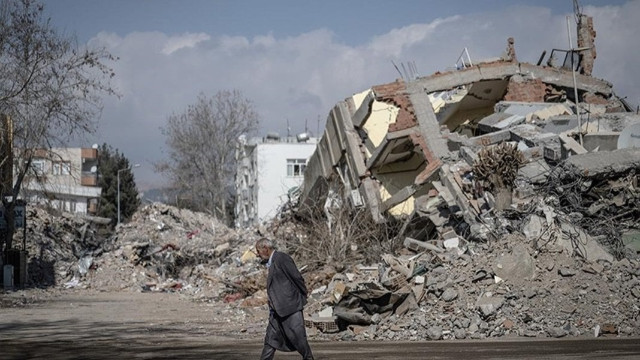 Prof. Dr. Şükrü Ersoy'dan yeni fay hattı uyarısı: 100 yıl beklemeyecek bir deprem geliyor