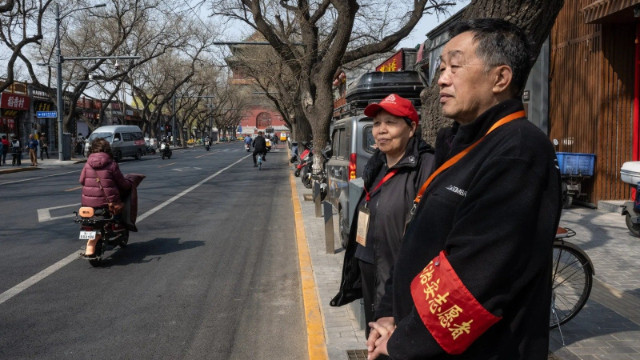 Çin’in yeni gözetleme sistemi: Şi Cinping Uygurlara karşı muhbir ordusu kurdu