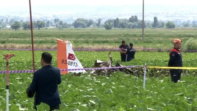 Kayseri'de eğitim uçağı düştü! 2 şehit