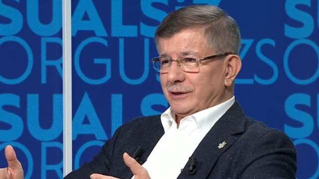 Davutoğlu’ndan ‘mülteci’ açıklaması: Sorunu bana yıkmaya çalışıyorlar