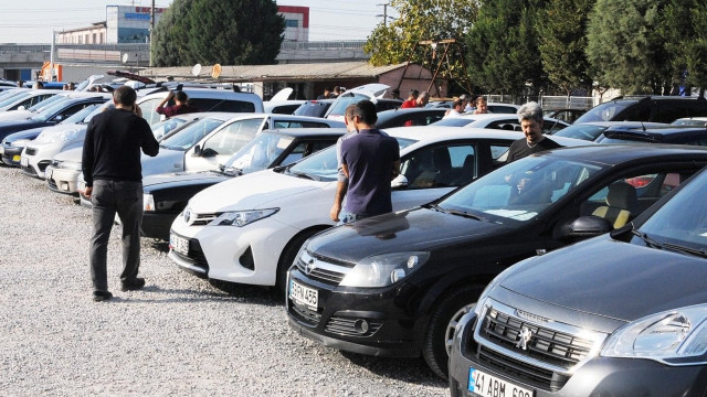 Otomotivde 'doğrulanmış ilan' dönemi: Yetki belgesi olmayanlar engellenecek