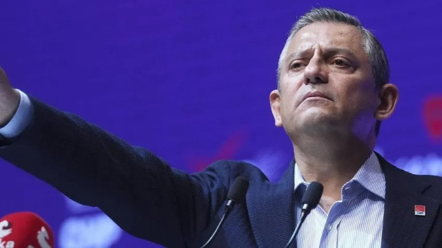 Özgür Özel'den komutanların dava kararına tepki! "Bir nokta geri adım atmam"
