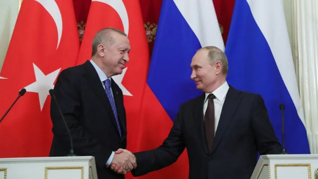 Cumhurbaşkanı Erdoğan, Putin ile telefonda görüştü! 'Müzakere için ev sahipliğine hazırız"