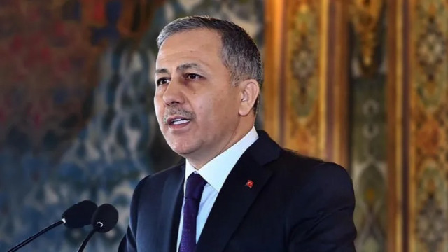 Bakan Yerlikaya: 112'ye gelen çökme ihbarı yok