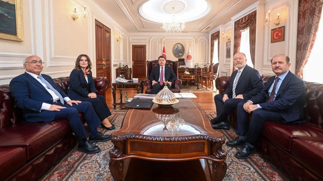 Bakan Tunç ile görüşme sonrası DEM Parti’den açıklama: Öcalan'ın koşullarıyla ilgili bazı gelişmeler görebiliriz