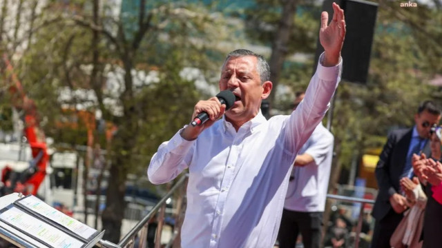 CHP Lideri Özgür Özel'den PKK açıklaması: Terörsüz Türkiye'ye 'evet' diyoruz